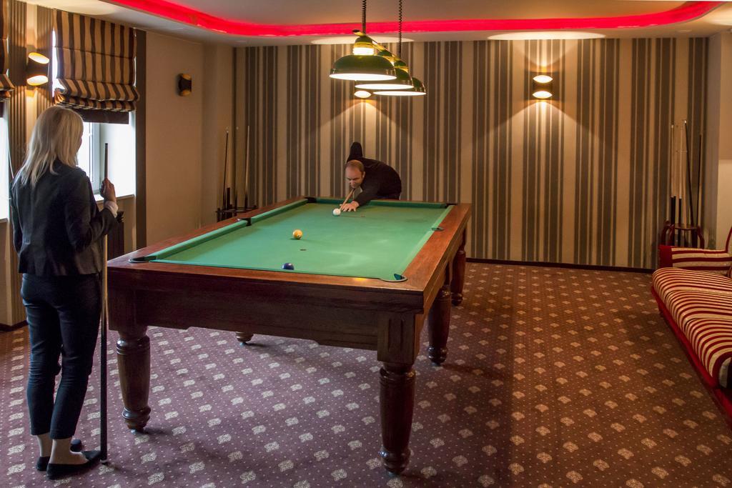 Hotel Morze Устка Екстериор снимка