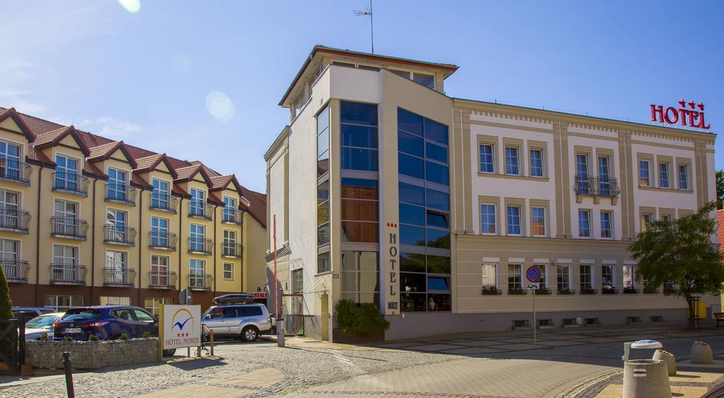 Hotel Morze Устка Екстериор снимка