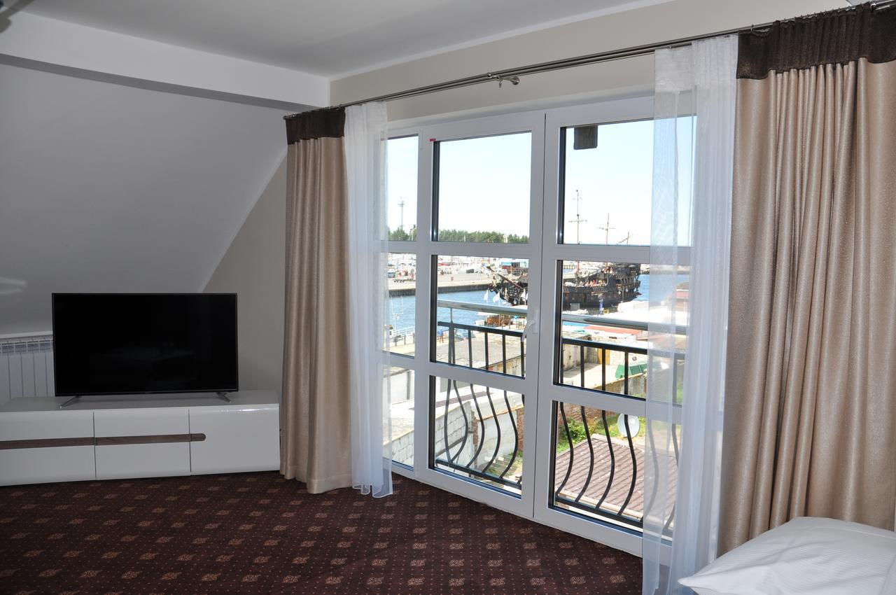 Hotel Morze Устка Екстериор снимка