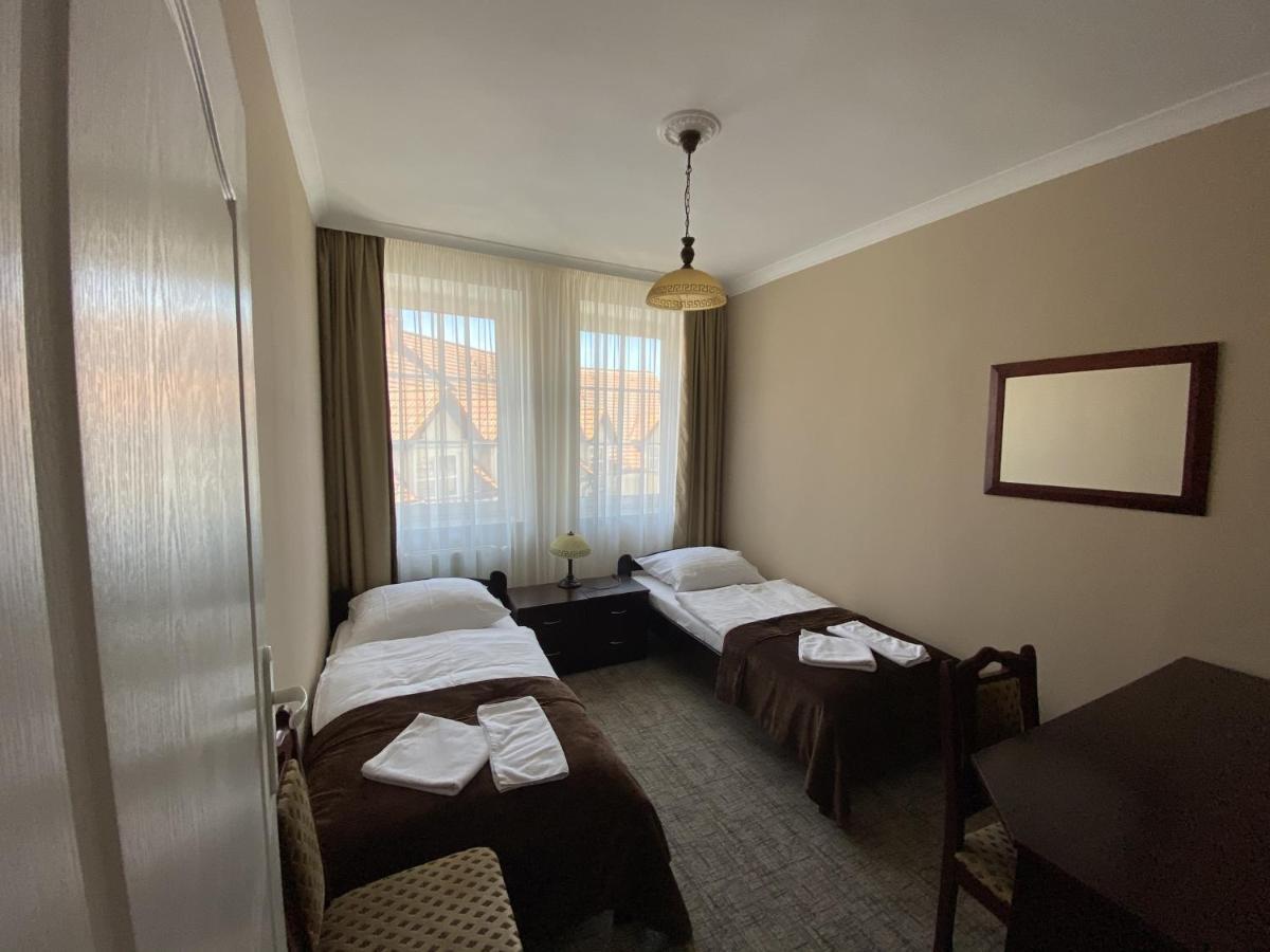 Hotel Morze Устка Екстериор снимка